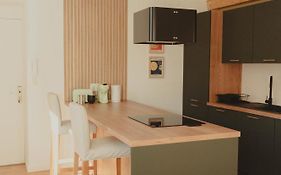 Au Coeur De Hyeres, Ideal Pour Les Couples !