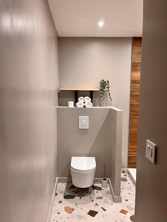 Au Coeur De Hyeres, Ideal Pour Les Couples ! Esterno foto