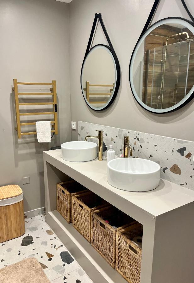 Au Coeur De Hyeres, Ideal Pour Les Couples ! Esterno foto