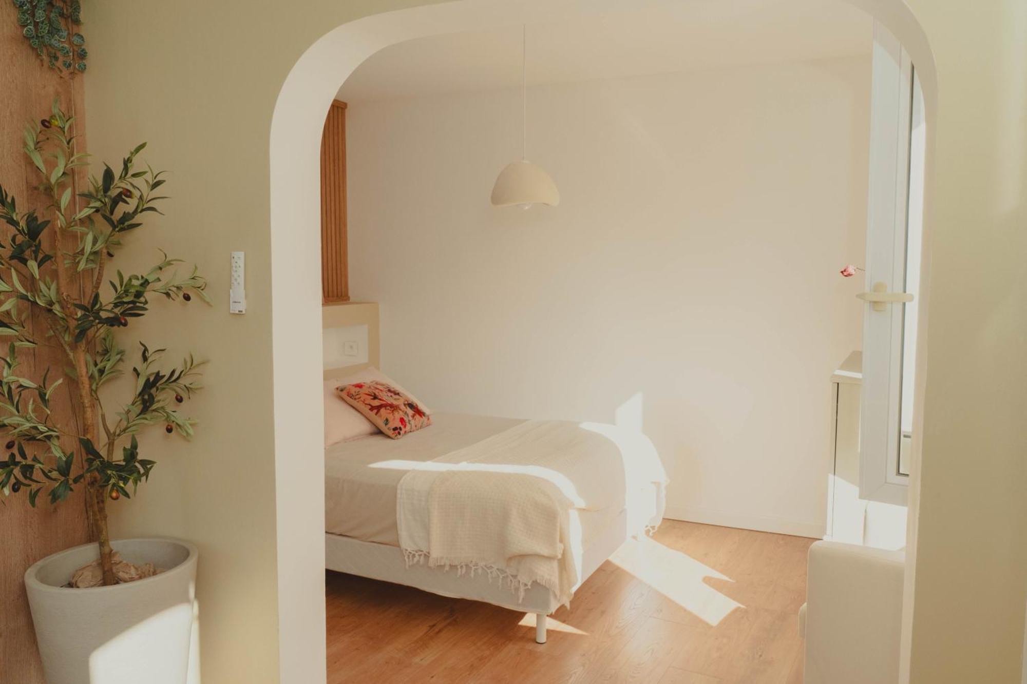 Au Coeur De Hyeres, Ideal Pour Les Couples ! Esterno foto