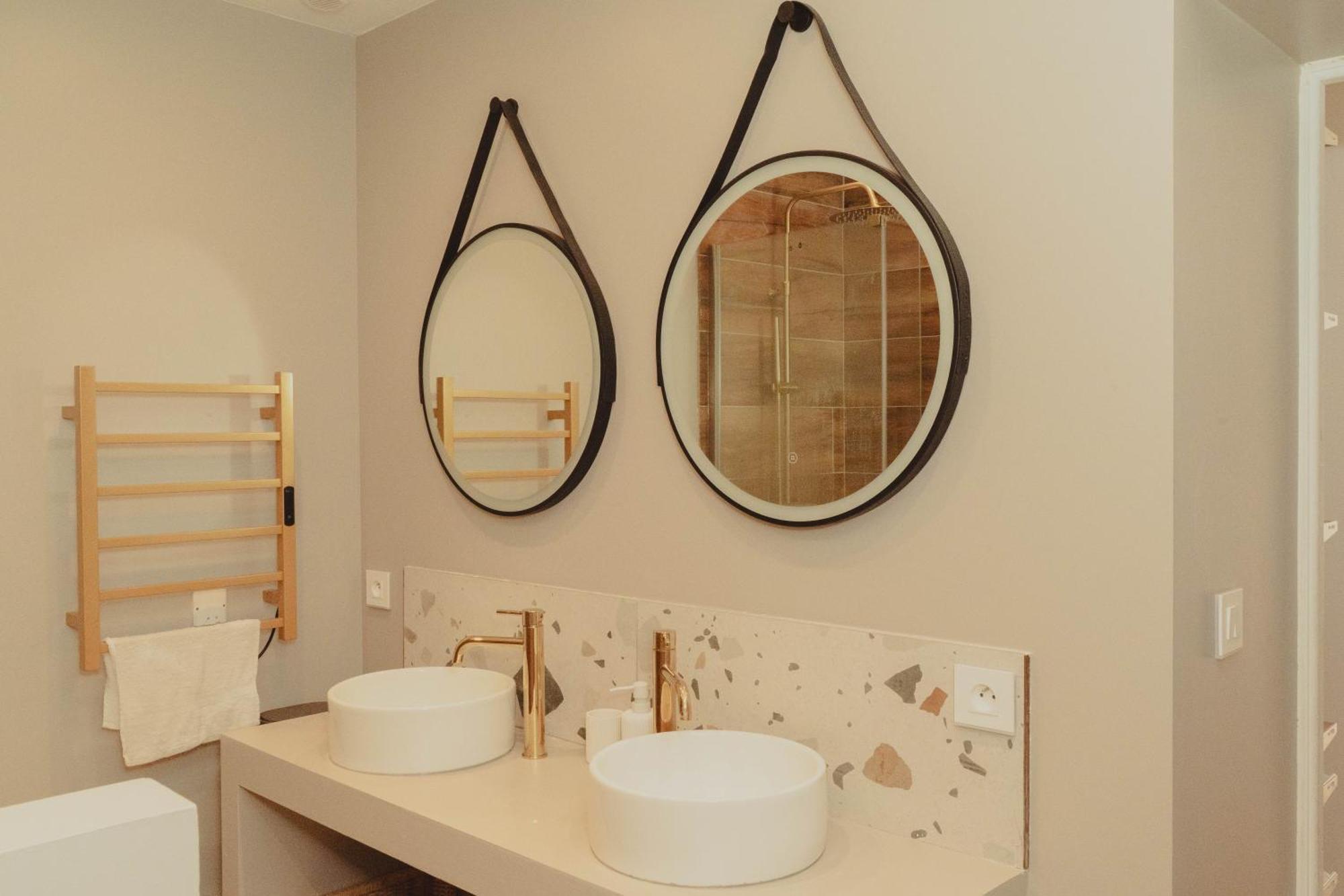 Au Coeur De Hyeres, Ideal Pour Les Couples ! Esterno foto