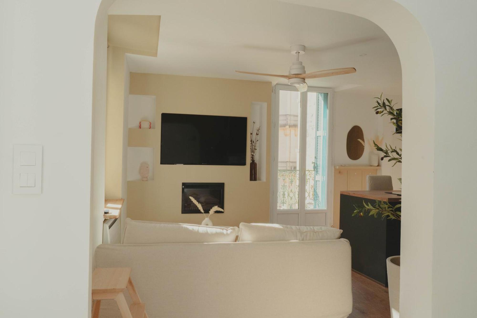 Au Coeur De Hyeres, Ideal Pour Les Couples ! Esterno foto